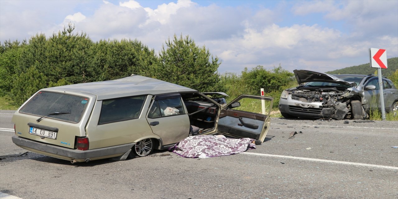 Bolu'da otomobil ile cip çarpıştı: 2 ölü, 4 yaralı