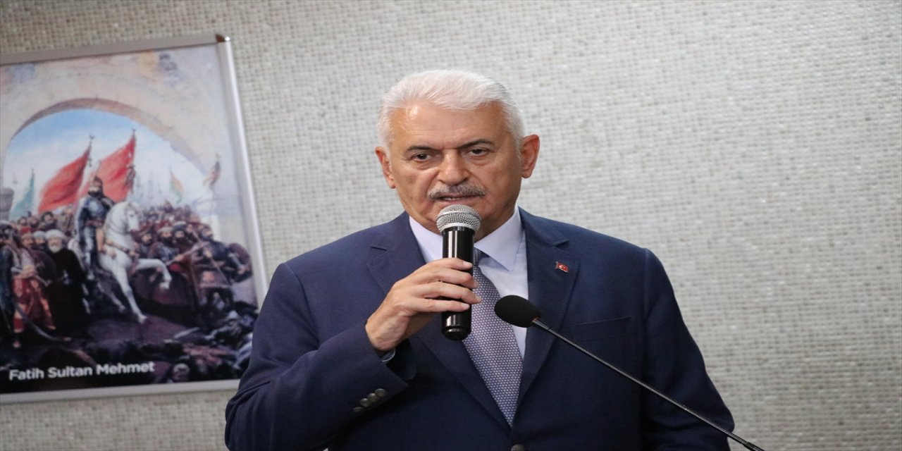 AK Parti Genel Başkanvekili Yıldırım, Erzincan'da bayramlaşma töreninde konuştu: