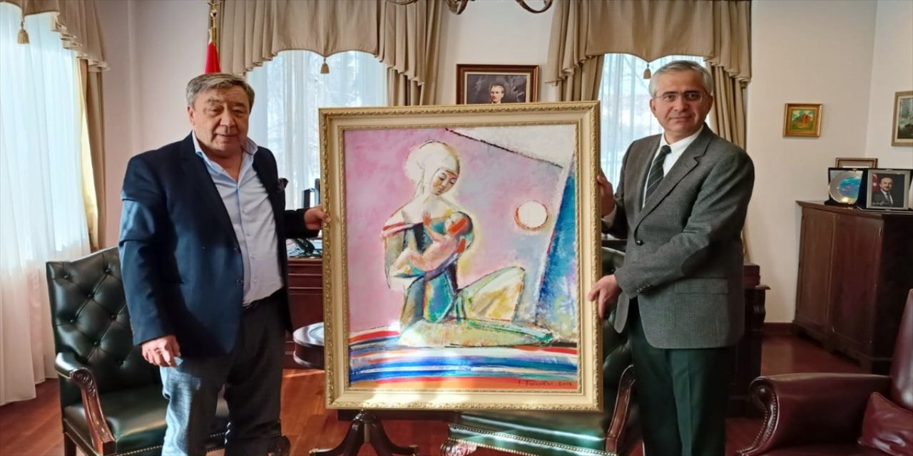 Kazak ressam tablosunu satarak Türkiye’deki depremzedeler için bağış yaptı