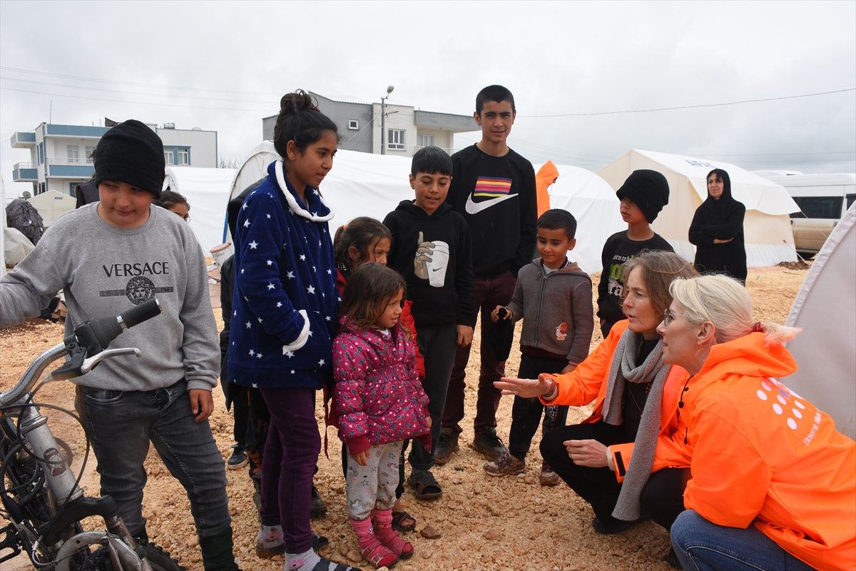 UNFPA yetkilisi Florence Bauer, Adıyaman'da aileleri ziyaret etti