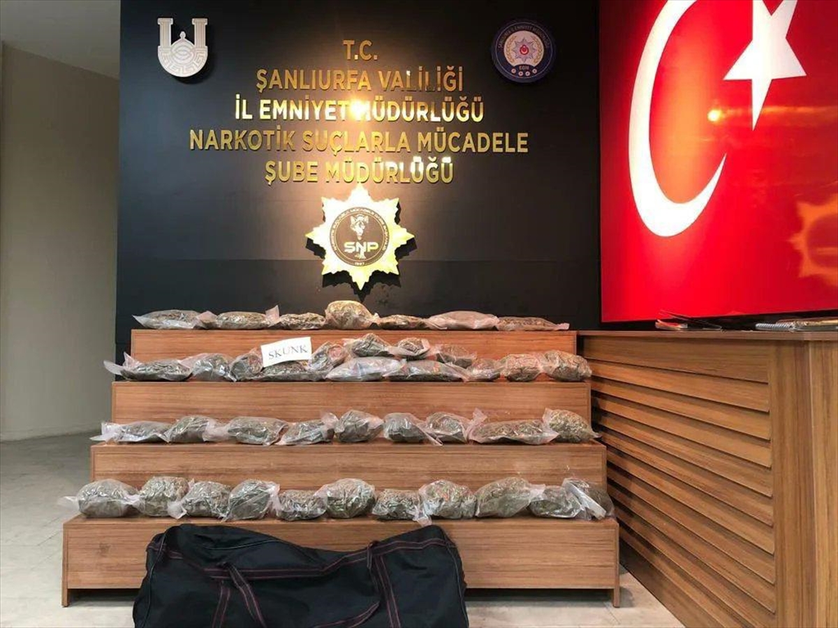 Şanlıurfa'da uyuşturucu operasyonunda 3 şüpheli yakalandı