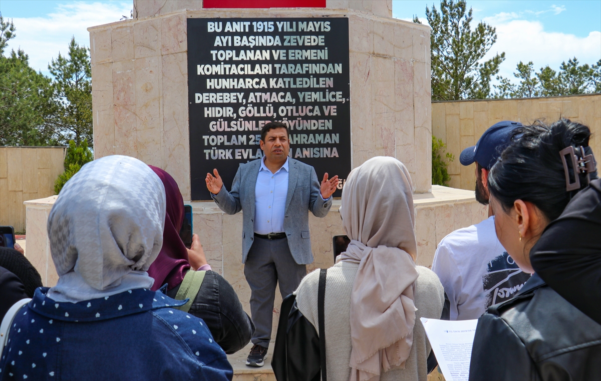 Van'da 1915 olayları sırasında Ermeni çetelerince katledilenler anıldı