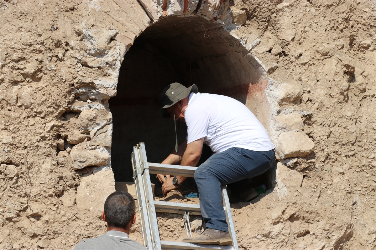 Amasya'da 2 bin yıllık olduğu değerlendirilen insan kemikleri bulundu