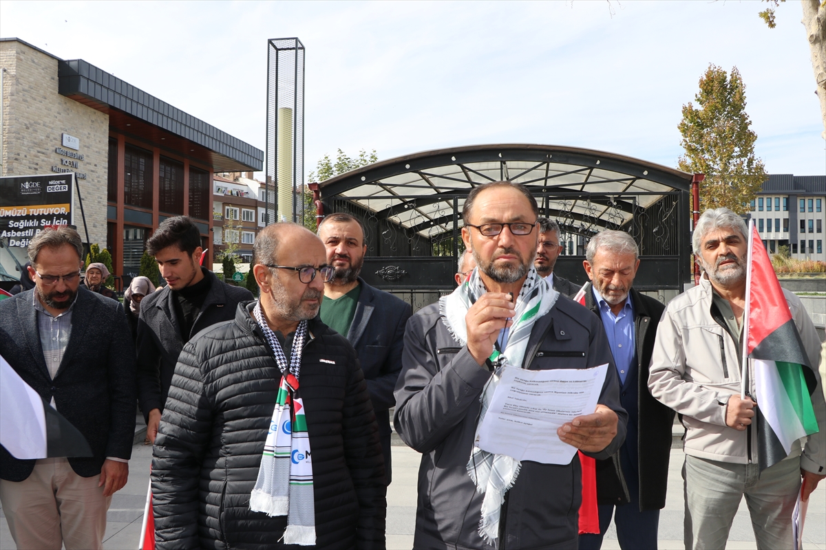 İsrail'in Filistin'e yönelik saldırıları Niğde'de protesto edildi