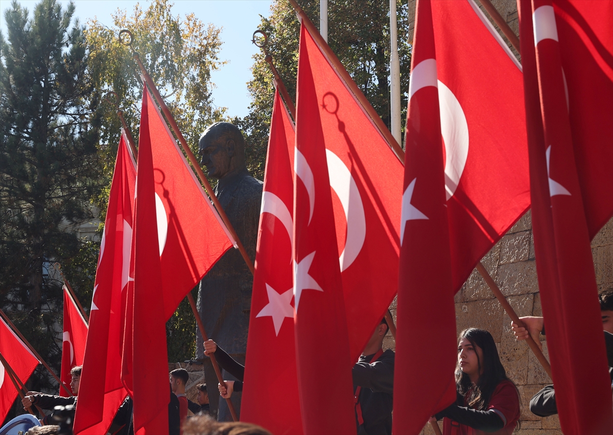 İç Anadolu'da Cumhuriyet'in 101. yılı kutlanıyor