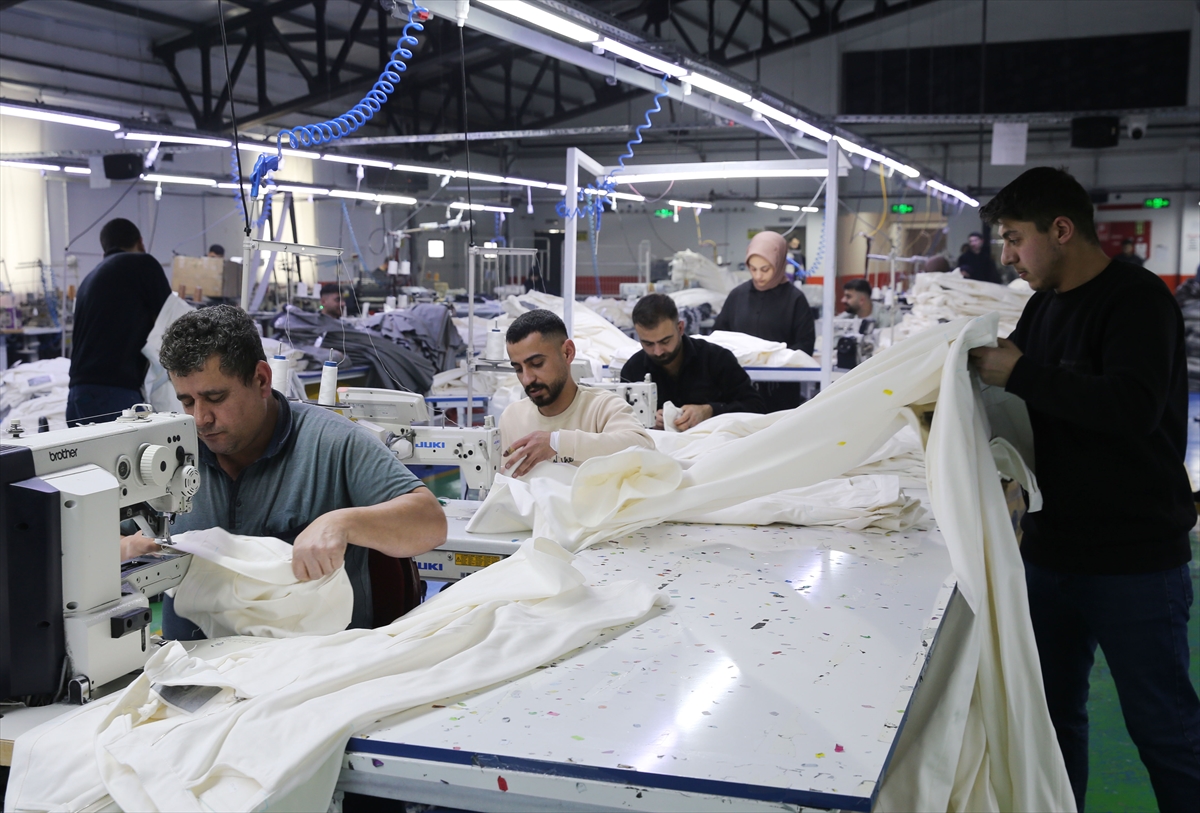 Terör nedeniyle göç ettiği Bitlis'e yıllar sonra fabrika kurdu